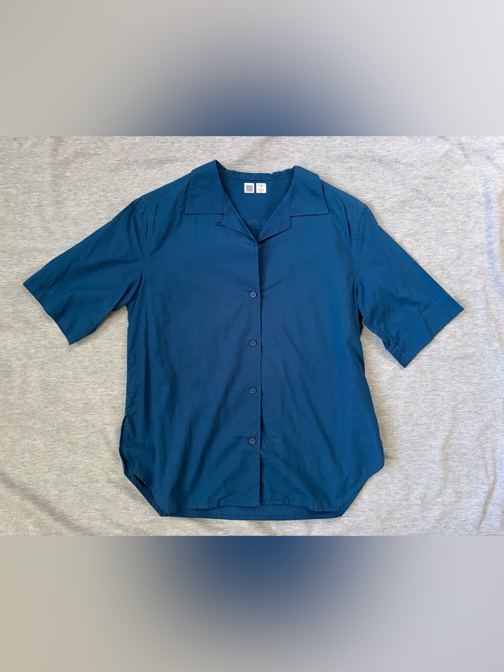 Uniqlo Deep Blue Short-Sleeve Button-Down Shirt